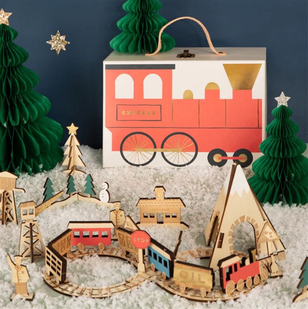 Railway Train Advent Calendar - Tren Advent Calendar