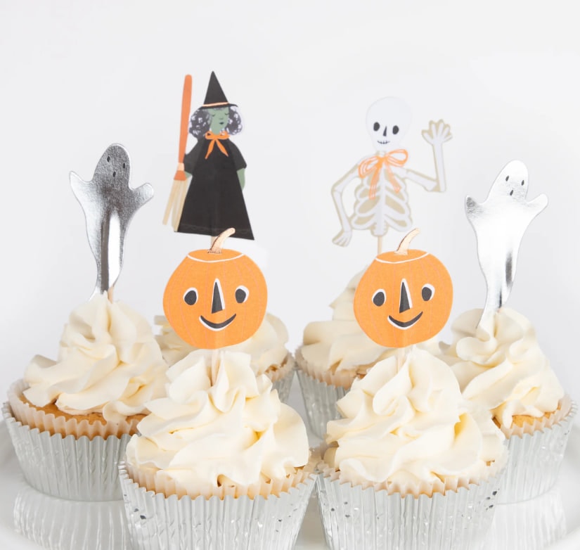It's Halloween Cupcake Kiti